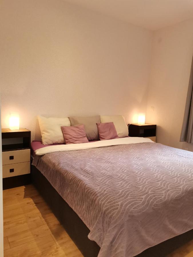 Apartment Sandra2 Ловран Екстер'єр фото