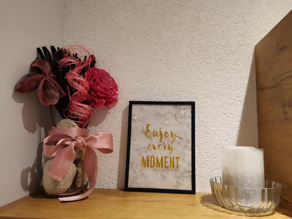 Apartment Sandra2 Ловран Екстер'єр фото